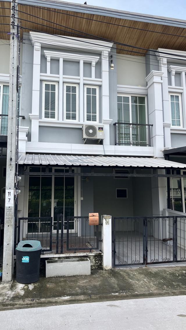 เช่าทาวน์โฮม โกลเด้นทาวน์ สาทร-กัลปพฤกษ์ 1