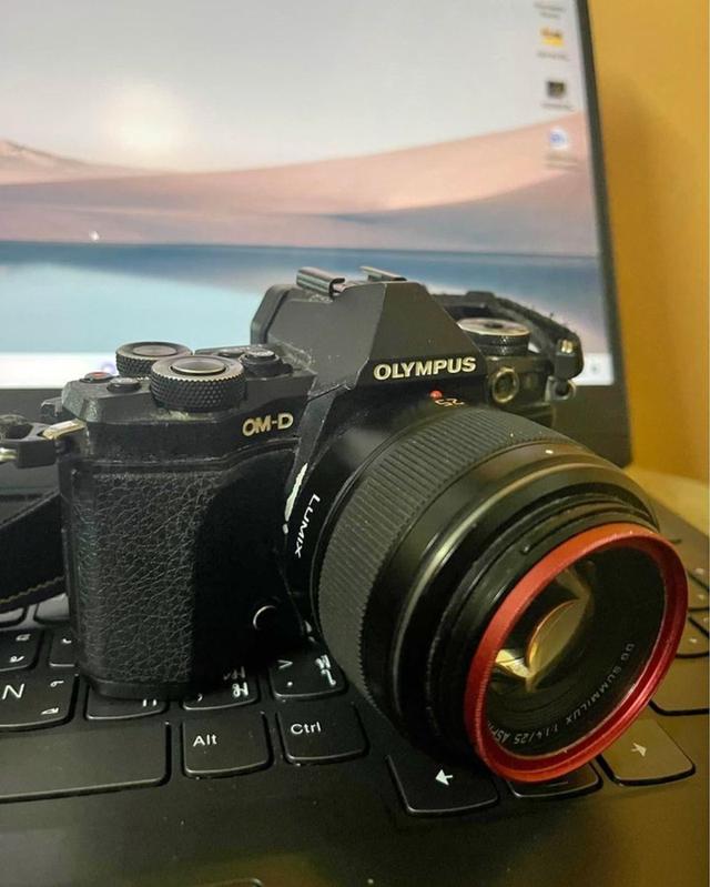 Olympus Em5  1