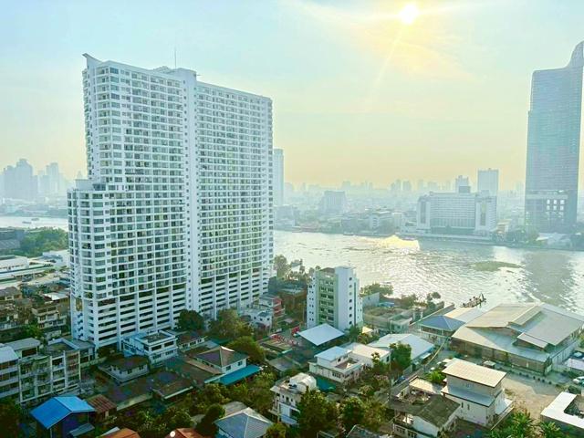 ใกล้ไอคอนสยาม 1.85กม. BTS กรุงธนบุรี 950 คอนโดหรูให้เช่า Penthouse 170ตรม. เจริญนคร 3นอน 3 น้ำ เหมาะอยู่อาศัยระดับพรีเมี 2