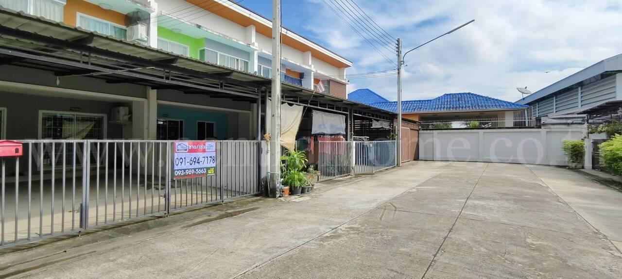 ทาวน์เฮ้าส์ ธาราศิริ โพรงมะเดื่อ ใกล้ แม็คโคร นครปฐม 3