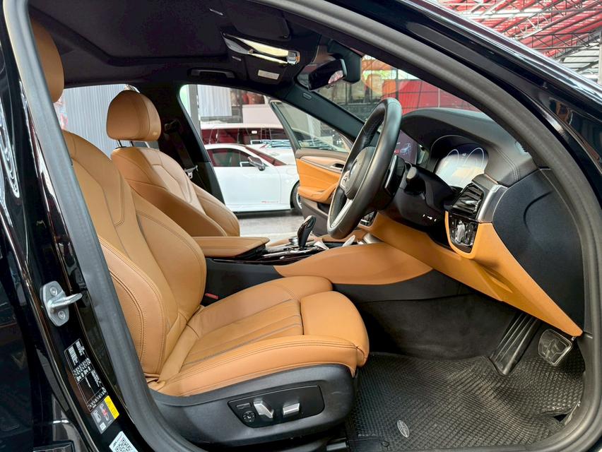 BMW 530E 2.0 M SPORT ปี 2020 รูปที่ 11