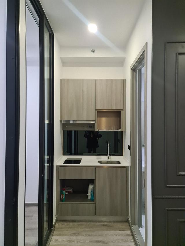 Available for Sale!!! Condo 1 Bedroom Plus at KnightsBridge Prime Onnut 7