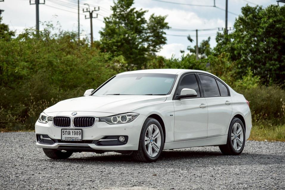 BMW 320d auto รถสวยมาก