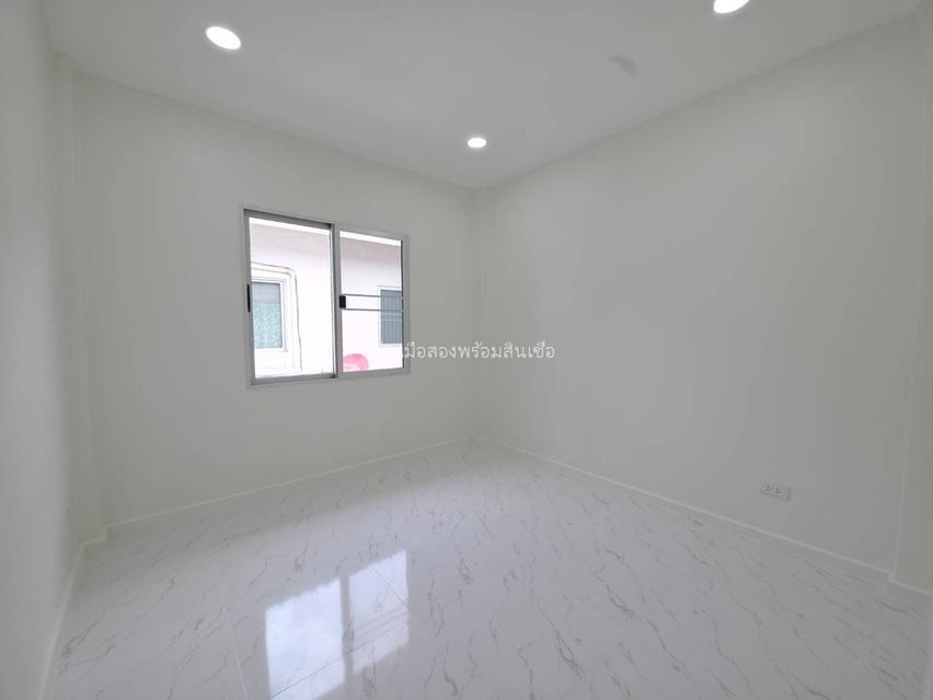 หมู่บ้านไอดีไซน์ วงแหวน-รามอินทรา 18