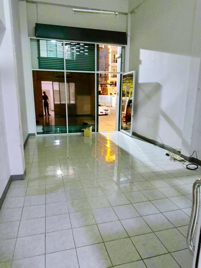 ซีคอนบางแค 1.5กม.ให้เช่าโฮมออฟฟิศ 3.5ชั้น ห้องริม 34ตร.วา. 404ตร.ม. 3นอน MRTบางแค 800 ม. 3น้ำ รร.นานาชาติบริติชโคลัมเบีย 4