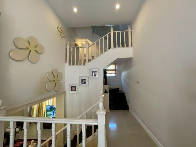 ให้เช่า ทาวน์โฮมหรู 4 ชั้น คริสตัล วิลล์ Townhome Crystal Ville โครงการอยู่หลังเซ็นทรัลอีสต์วิลล์ติดทางด่วน เอกมัยรามอินทรา ซอยประดิษฐ์มนูธรรม 19 17