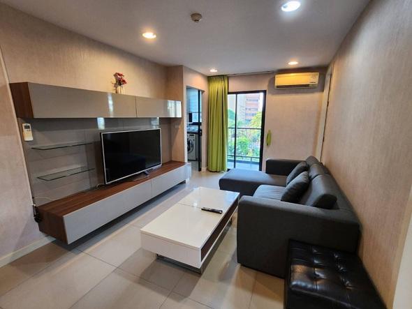 ให้เช่าซีนิธ เพลส สุขุมวิท42 ใกล้รถไฟฟ้าสถานีเอกมัย,,,มี 2  ห้องนอน ชั้น6 4