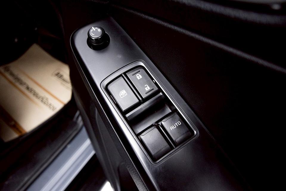 รหัสรถ  1D656 DMAX 1.9 Ddi HI LANDER  L SPACE CAB 9