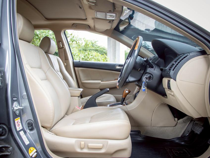 Honda ACCORD 3.0 V6 VTEC ปี2003 รถบ้านแท้ ภายในลายไม้ ไม่เคยชน พร้อมใช้งาน 10