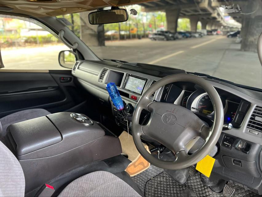 Toyota Hiace Commuter 2.5 D4D MT ปี 2014 9