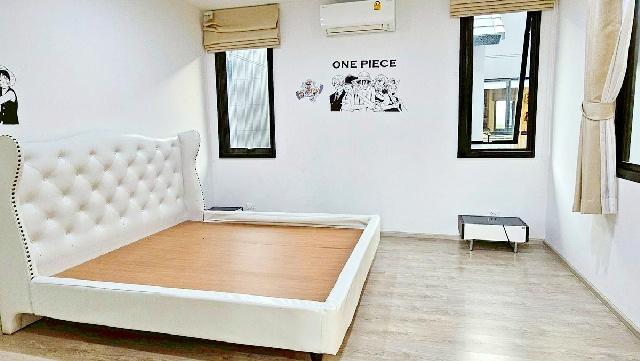 คฤหาสน์ โนเบิล 2ชั้น บ้านเดี่ยว วัชรพล เพิ่มสิน 500ม. ทางด่วนเอกมัย 3นอน BTSรพ.ภูมิพลอดุลยเดช 2กม. 54 ตร.วา. พร้อมเฟอร์  4