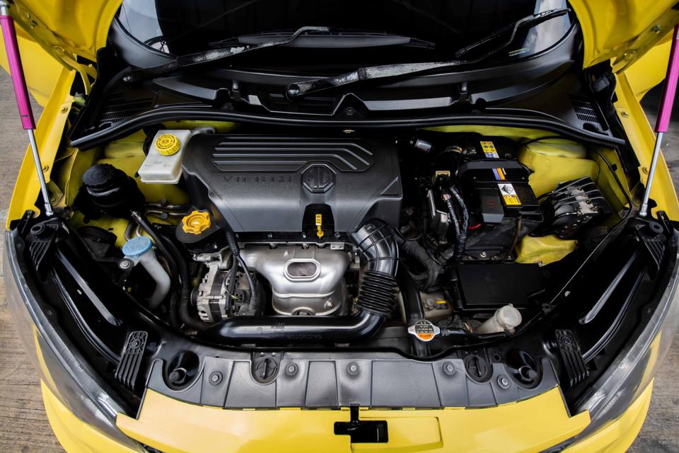 รูป รถมือเดียว ปี 2015 MG3 1.5C A/T สีเหลือง เบนซิน 6