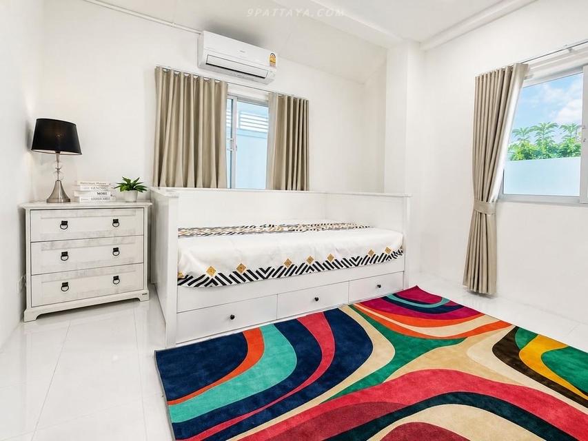 For Rent — Renovated Pool Villa at Pattaya Park Hill VillageNewly renovated pool villa, fully furnished and ready to move in. East Pattaya 5