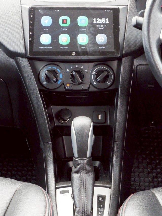 Suzuki Swift GL 1.25 GL CVT สีแดง 2015 (แท้) 18