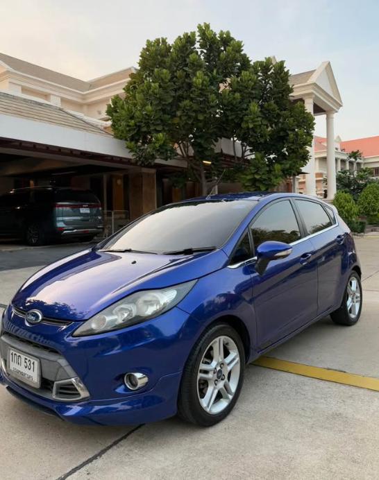 FORD FIESTA ขายด่วน 3