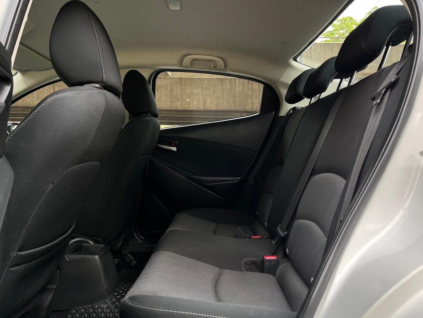 ขาย Mazda2 1.5xd ปี17 11