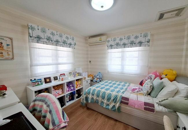 ขายบ้านแฝด หมู่บ้านชวนชื่น ศรีนครินทร์-เทพารักษ์ เนื้อที่ 36 ตร.ว. 2 ชั้น 3 นอน 2 น้ำ 8