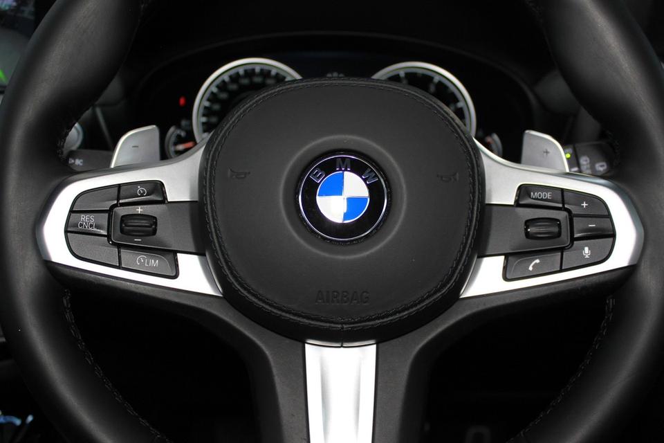 รหัสรถ JRS8718 BMW X3 Drive20d M Sport ( G01 ) ปี 19  12