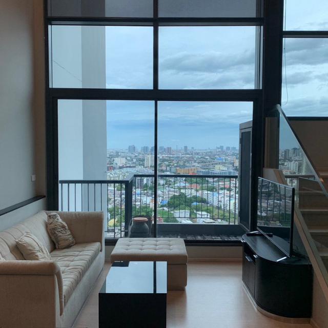รูป ให้เช่า คอนโด ห้อง Duplex ชั้นสูง City view เปิดโล่ง Rhythm สุขุมวิท 44-1 60 ตรม.  พร้อมเข้าอยู่ได้เลย