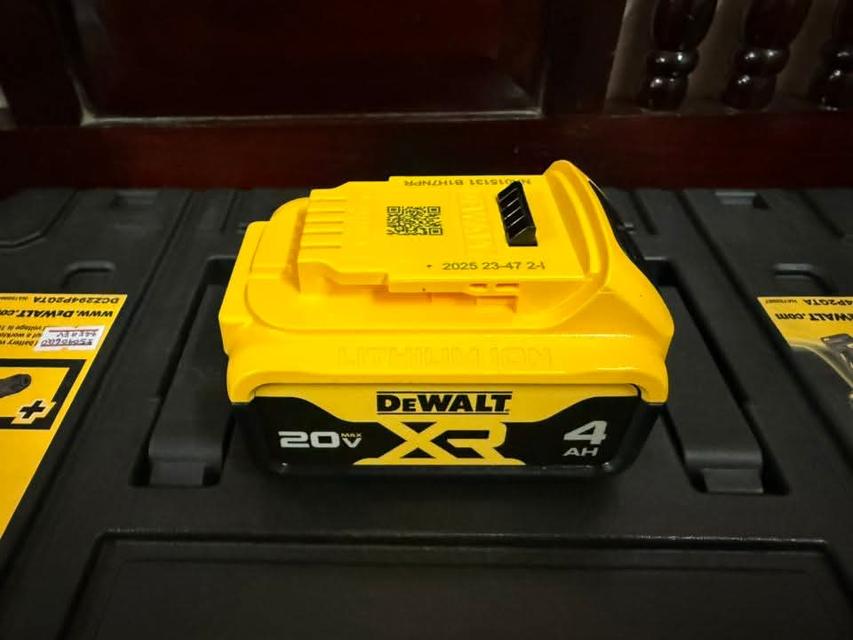 เครื่องมือไร้สาย Dewalt มือสอง ของแท้ราคาจับต้องได้ครับ 9