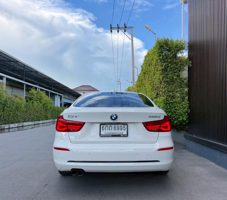BMW 320d GT SPORT LCI 2017 รูปที่ 3