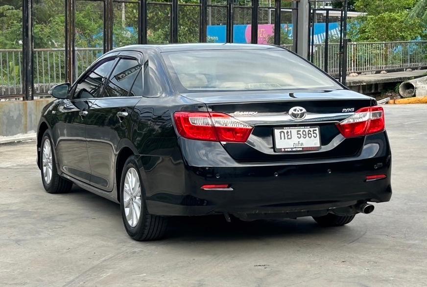 Toyota Camry 2.0G AT 2013 เพียง 289,000 บาท จัดได้ล้น 3