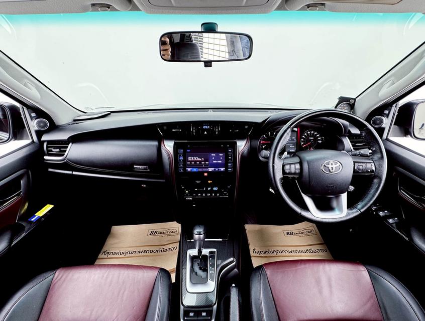 TOYOTA FORTUNER 2.8 TRD SPORTIVO 2WD ปี2019 สีดำ รูปที่ 6