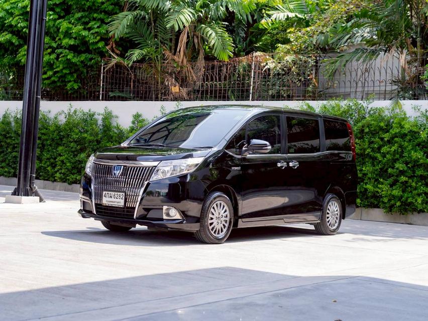 TOYOTA ESQUIRE 1.8 Hybrid Gi Van (รุ่น Top)  ปี 2015