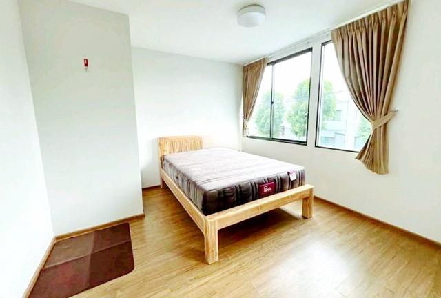 ดอนเมือง-สรงประภา.ให้เช่าทาวน์โฮม 2 ชั้น 18 ตร.ว. 145 ตร.ม. รพ.ทหารอากาศ สีกัน 1 กม เทคนิคดอนเมือง 700 ม. 3 นอน 2 น้ำ 7