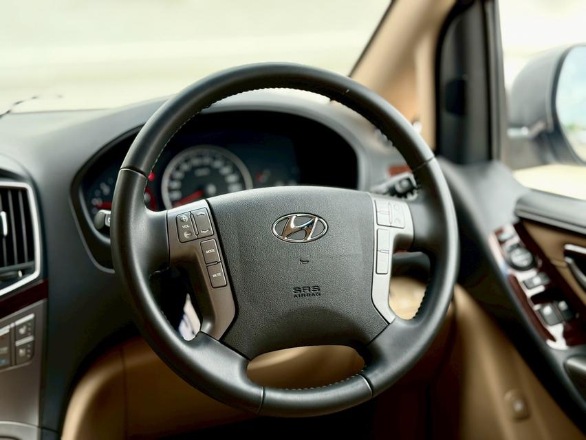 HYUNDAI GRAND STAREX 2.5 PREMIUM 2019 8