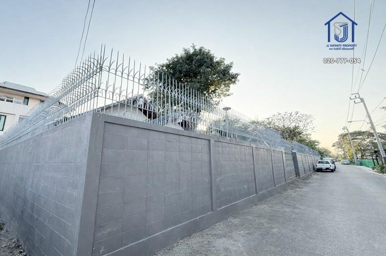 ขายบ้านเดี่ยว 3 ชั้น พร้อมที่ดิน 388 ตารางวา หมู่บ้านประชาชื่น เพลส ถนนประชาชื่น ใกล้รถไฟฟ้าสายสีชมพู 18