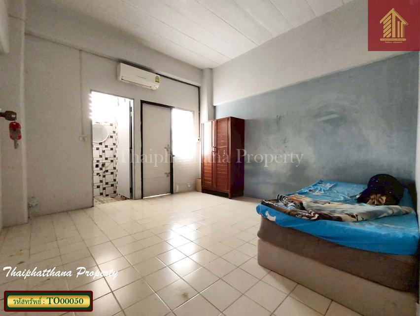 อพาร์ทเม้นท์ 5 ชั้น 72 ห้อง ใกล้รถไฟฟ้า MRT สถานีศรีด่าน 9