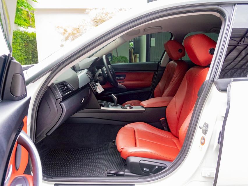 BMW 320d GT Sport ปี 2016 รูปที่ 9
