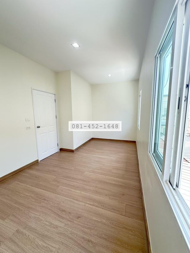 ขายทาวน์โฮม 2 ชั้น สไตล์อังกฤษ โครงการโกลเด้น ทาวน์ เฉลิมพระเกียรติ-สวนหลวง ทำเลทองเดินทางสะดวกสบาย 5