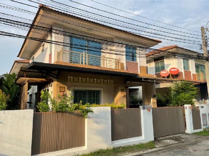 For Rent ให้เช่าบ้านเดี่ยว / บ้านแฝด 2 ชั้น สไตล์รีสอร์ท หมู่บ้านเอโทล มัลดีฟส์ ปาล์ม บางนา-วงแหวน 