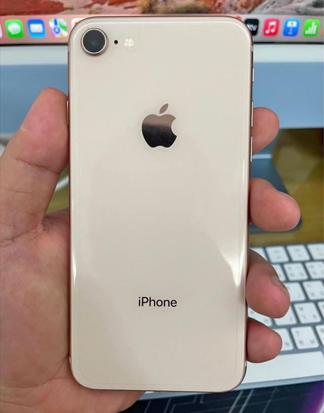 iphone 8 ความจุ 64GB สีขาว