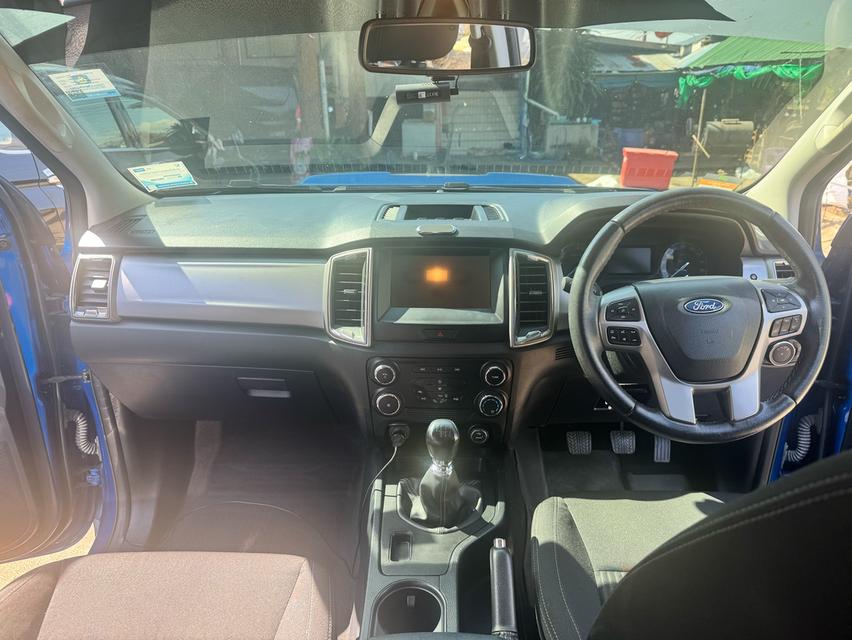 Ford Ranger XLT 2019 MT รูปที่ 6