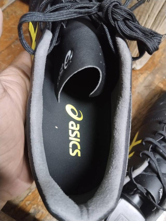 สตั้ด ASICS DS Light