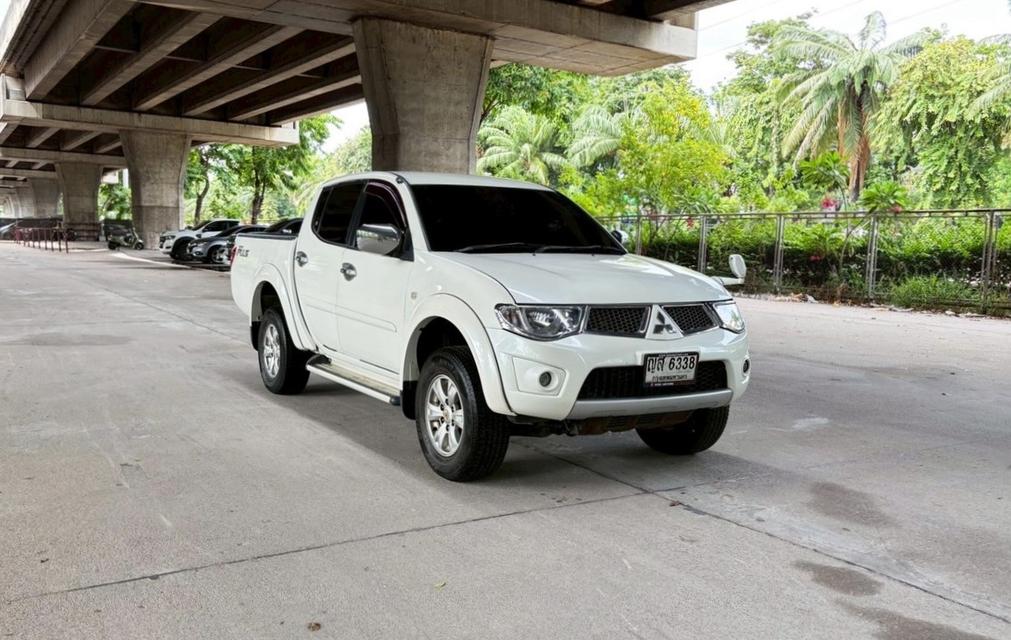 Mitsubishi Triton 2.4 CNG Plus Double-Cab MT ปี 2011