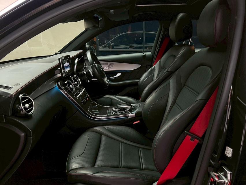 Benz GLC43 Coupe AMG 3.0 TURBO 2020 วิ่ง 100000 KM 7