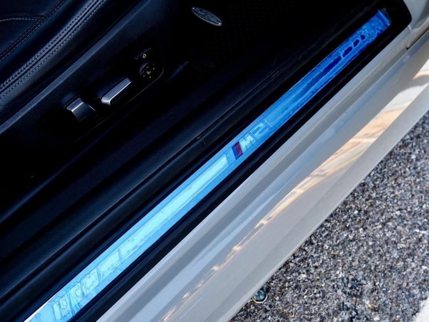 BMW M2 Coupe (G87) ปี 2023 สีเทา รถเจ้าของเดียว รูปที่ 15