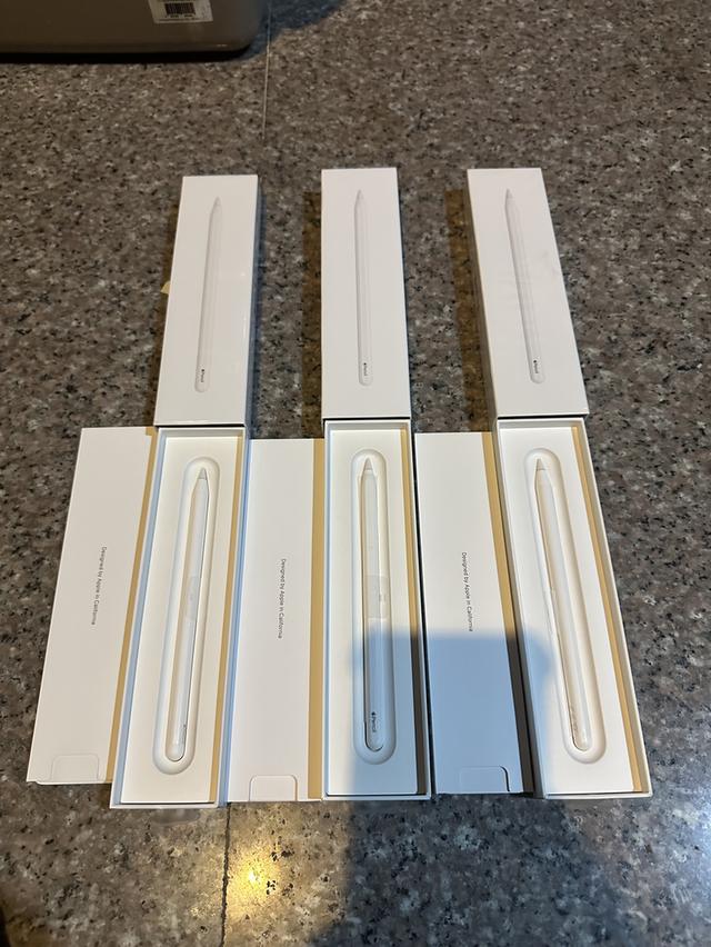 ขายApple Pencil Gen2ของแท้ประกันเหลือยกกล่องพลาสติกยังหุ้มอยู่เลยคับใช้งานดีทุกๆฟังชั่นถูกๆ 3