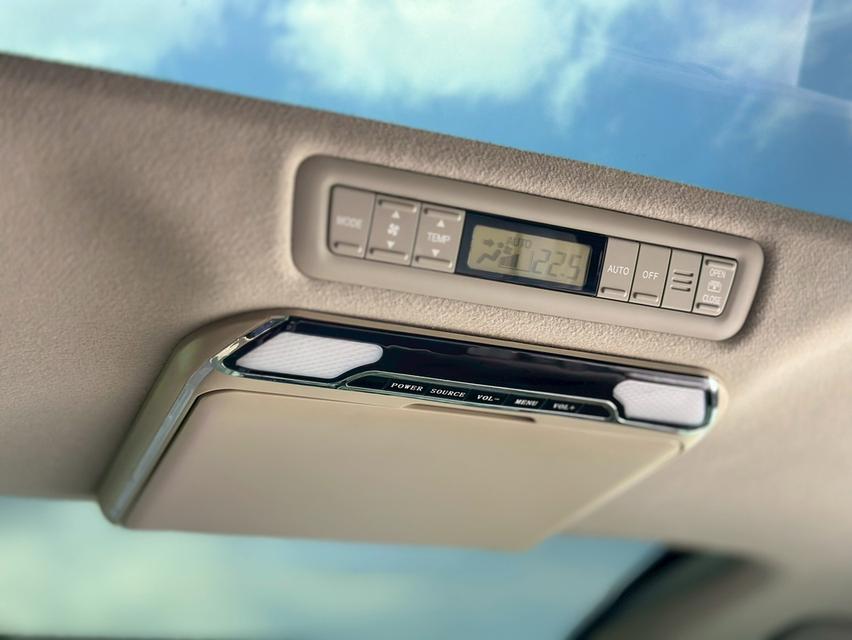 รหัสรถ PAT2752 Toyota Estima 2.4 Hybrid E-Four ปี 2009 สีเงิน 14