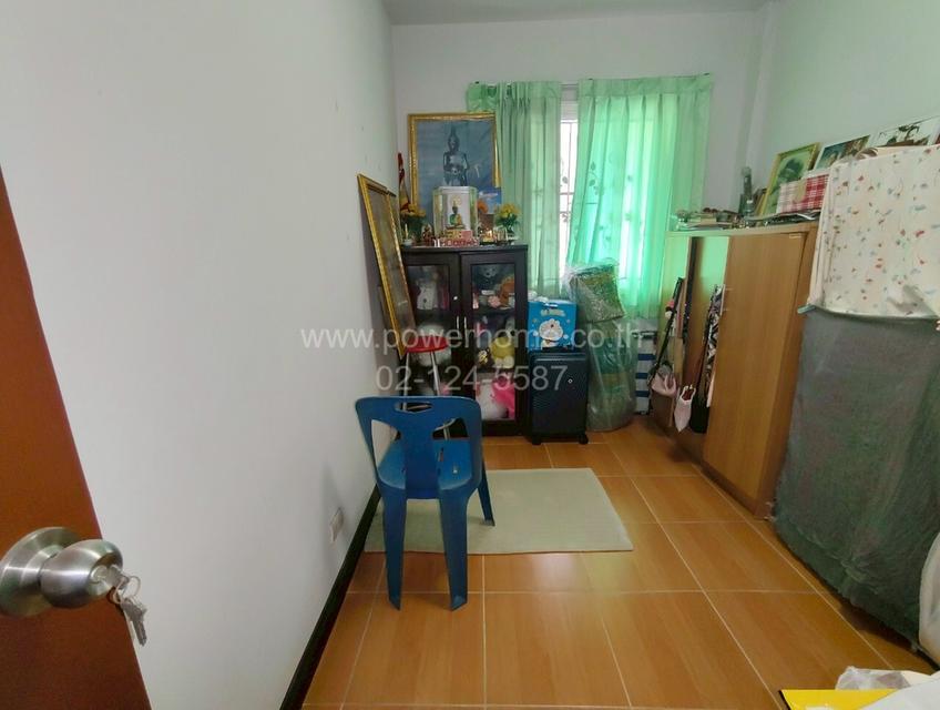 หมู่บ้านอู่ทองเพลส 6 ซอยเปียร์นนท์ ใกล้โรงพยาบาลสินแพทย์ ลำลูกกา ถนนลำลูกกา ต.คูคต อ.ลำลูกกา จ. ปทุมธานี 18