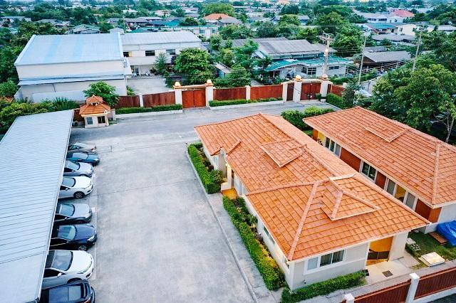 ที่พักอาศัย แบบครบวงจร 1 ไร่กว่าโลตัส รามอินทรา ซ.8 1 กม.ขาย สำนักงาน โกดัง MRT มัยลาภ 1.2 กม. หรือ 405 ตร.วา. 705 ตร.ม. 1