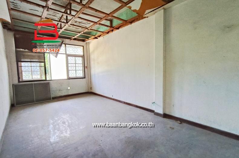 ทาวน์โฮม 2 ชั้นครึ่ง ซอยสุขุมวิท 99 เนื้อที่ 47 ตรว. ใกล้ BTS บางจาก ถนนสุขุมวิท แขวงบางจาก เขตพระโขนง จังหวัดกรุงเทพมหานคร 8