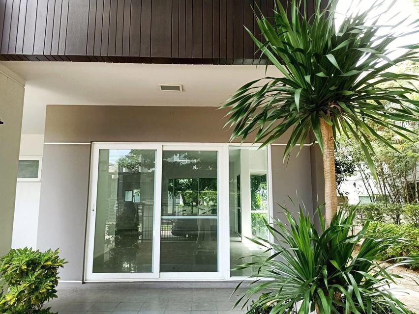 ขายบ้านเดี่ยวบรรยากาศรีสอร์ท บ้านใหม่ 2 ชั้น 3 ห้องนอน 3 ห้องน้ำ 3