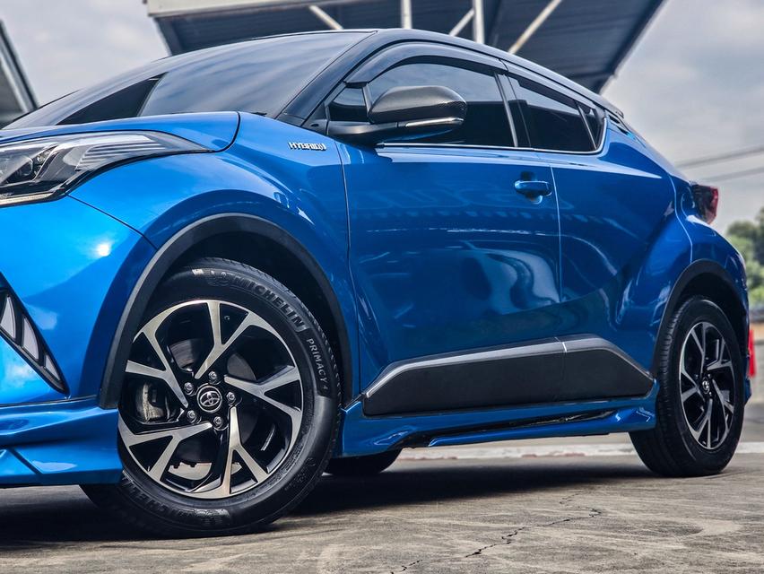 TOYOTA  C-HR 1.8 Hybrid Mid 2018 รหัส CBL7670 7