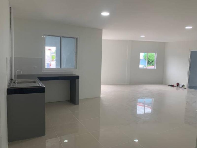 ขาย :ทาวน์เฮาส์ 1 ชั้น (หลังมุม) ,เนื้อที่ 41.5 ตรว. หมู่บ้านบูรพา 24 ซอยวัดเวฬุวนาราม 21  10