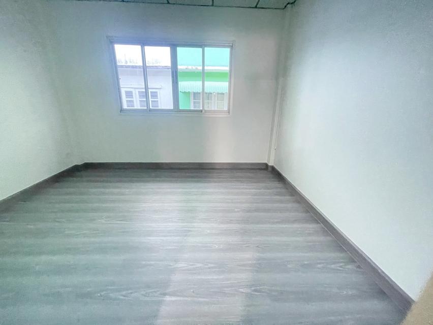 ขายทาวน์โฮม 2ชั้น รีโนเวทใหม่ หมู่บ้านเฟิร์สโฮม ซ.ร่วมมิตรพัฒนา แยก7 8